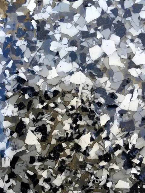tuxedo torginol color flake sample